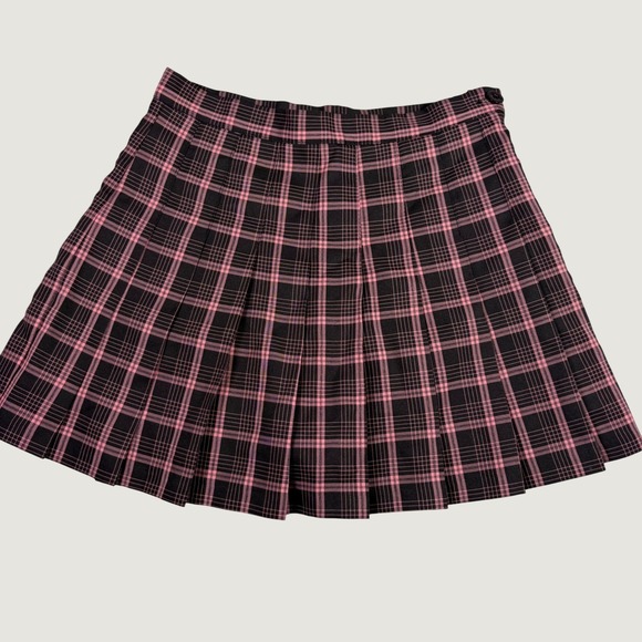 Wonderplace Dresses & Skirts - Wonderplace Pleated Mini Skirt Pink Black Plaid Check Schoolgirl Grunge Women S